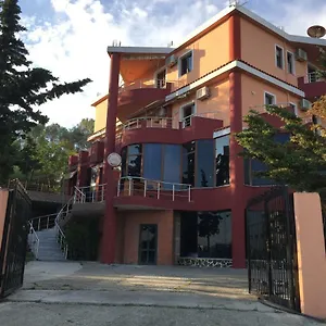 Hotel Moris