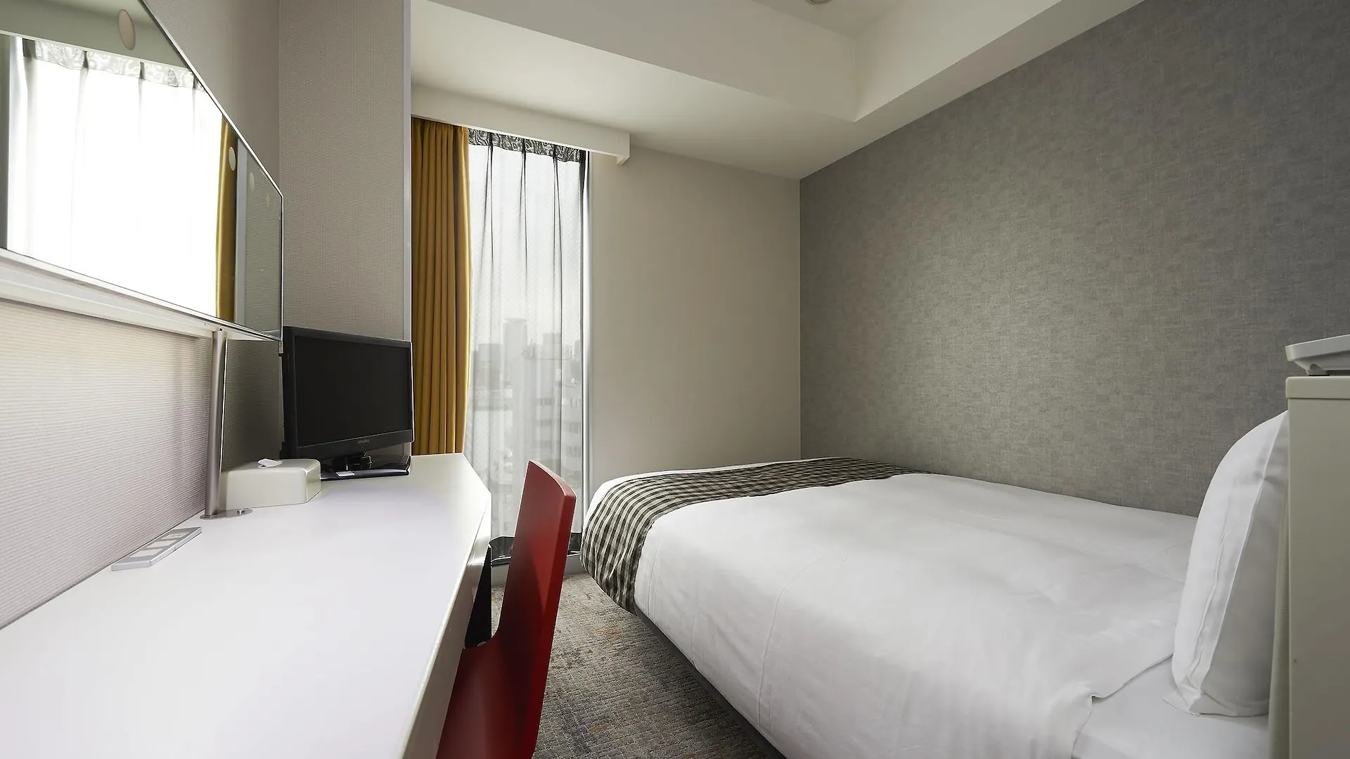 *** Hotel Sotetsu Fresa Inn Shimbashi-Karasumoriguchi Tokyo Japan