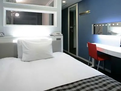 Sotetsu Fresa Inn Shimbashi-Karasumoriguchi Tokyo Japan